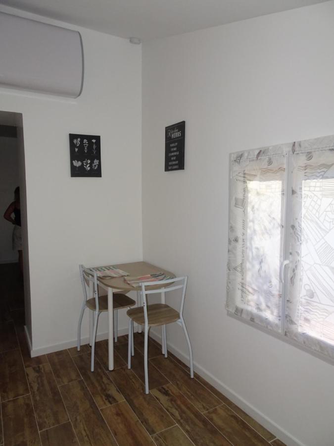 Maisonnette Ocelia 2 Personnes Port De La Madrague