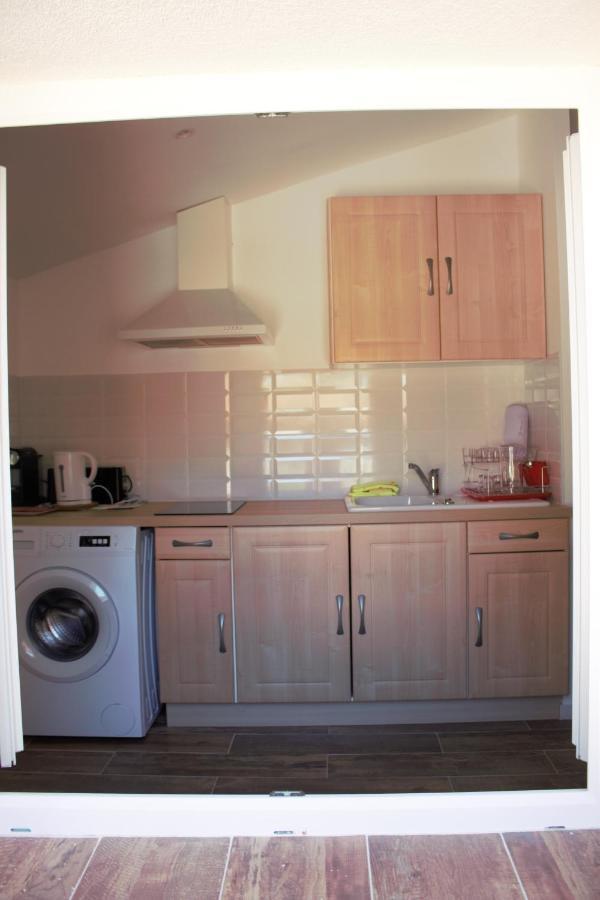 Holiday home Maisonnette Ocelia 2 Personnes Port De La Madrague Marseille